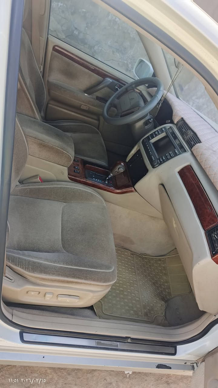 يا الله سيارة ملكه كروان للبيع او المراوس حسب القناعه
مواصفاتها: 
موديل،2000
تلث دكم
ديفور الجبير
كشنات كهربائيه
تحكم ستيرن كهربائي
برده خلفيه كهربائيه
سنويه لل2029 
رقم انكليزي دولي بسمي السيارة شرط تحويل ثاني يوم بالنجف
السعر 143 وبيه مجال للطيبين 
للاسفتسار: *********** مكان السيارة نجف
