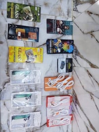 شلعة لواصق وكيبلات • ٢٠ لاصق • بعقوبة