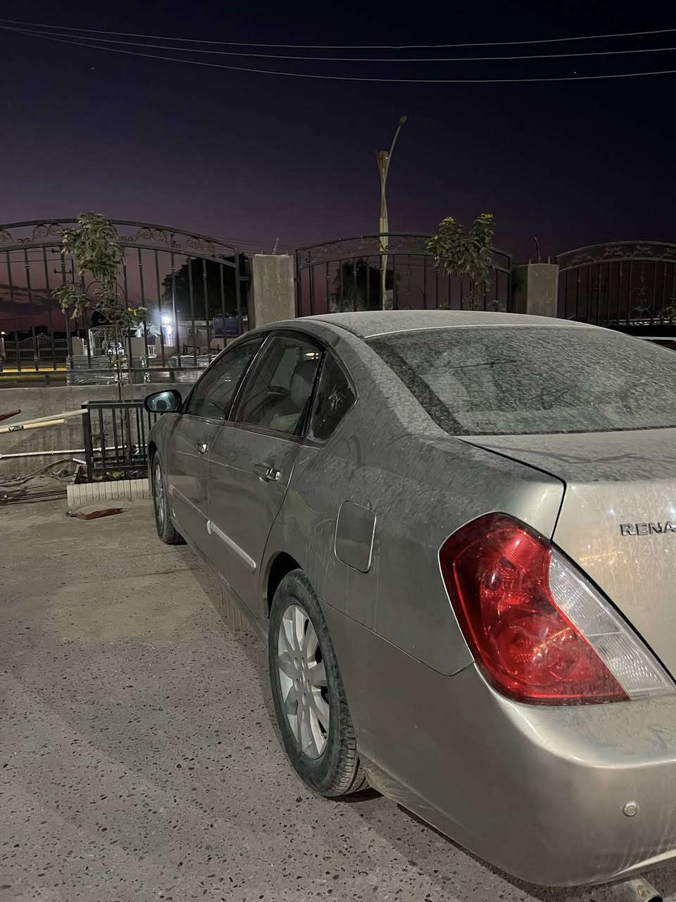 🚗 للبيع سيارة رينو
📅 موديل: 2009
⚙️ المحرك: 2000 سي سي / 6 سلندر
🎨 الحالة: مصبوغة حزام
🔧 الميكانيك: سيارة كاملة مكملة للجناية
🛞 القرص: كله كامل
📄 الرقم: كامل

✅ السيارة نظيفة وجاهزة للاستخدام
✅ فحص على كيفك وما بيها شي مخفي

💰 السعر: 85 (قابل للتفاوض البسيط)
📞 للاستفسار: ***********خاص / اتصال
