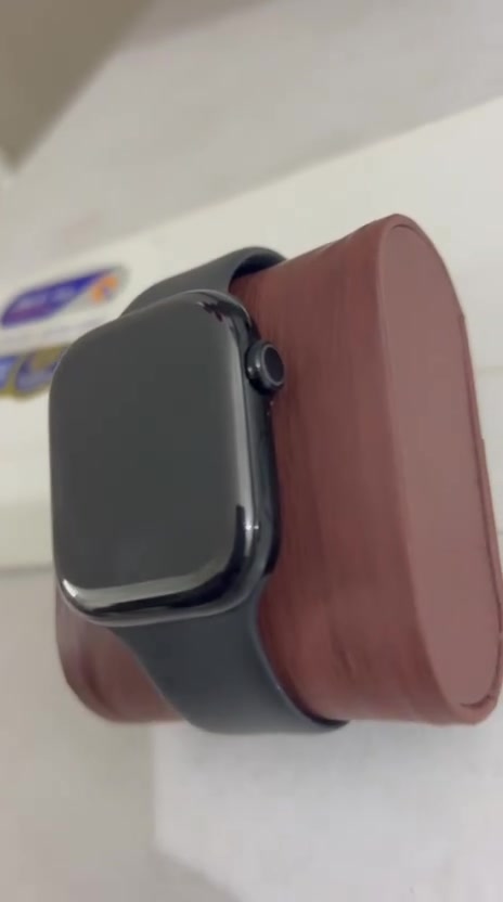 ️ للبيع: Apple Watch Series11 ()
✨ نظيفة جدًا وبحالة ممتازة، جديده ممستخدمها هواي
🔋 صحة البطارية: 100%

💵 السعر: 475
التواصل :***********
