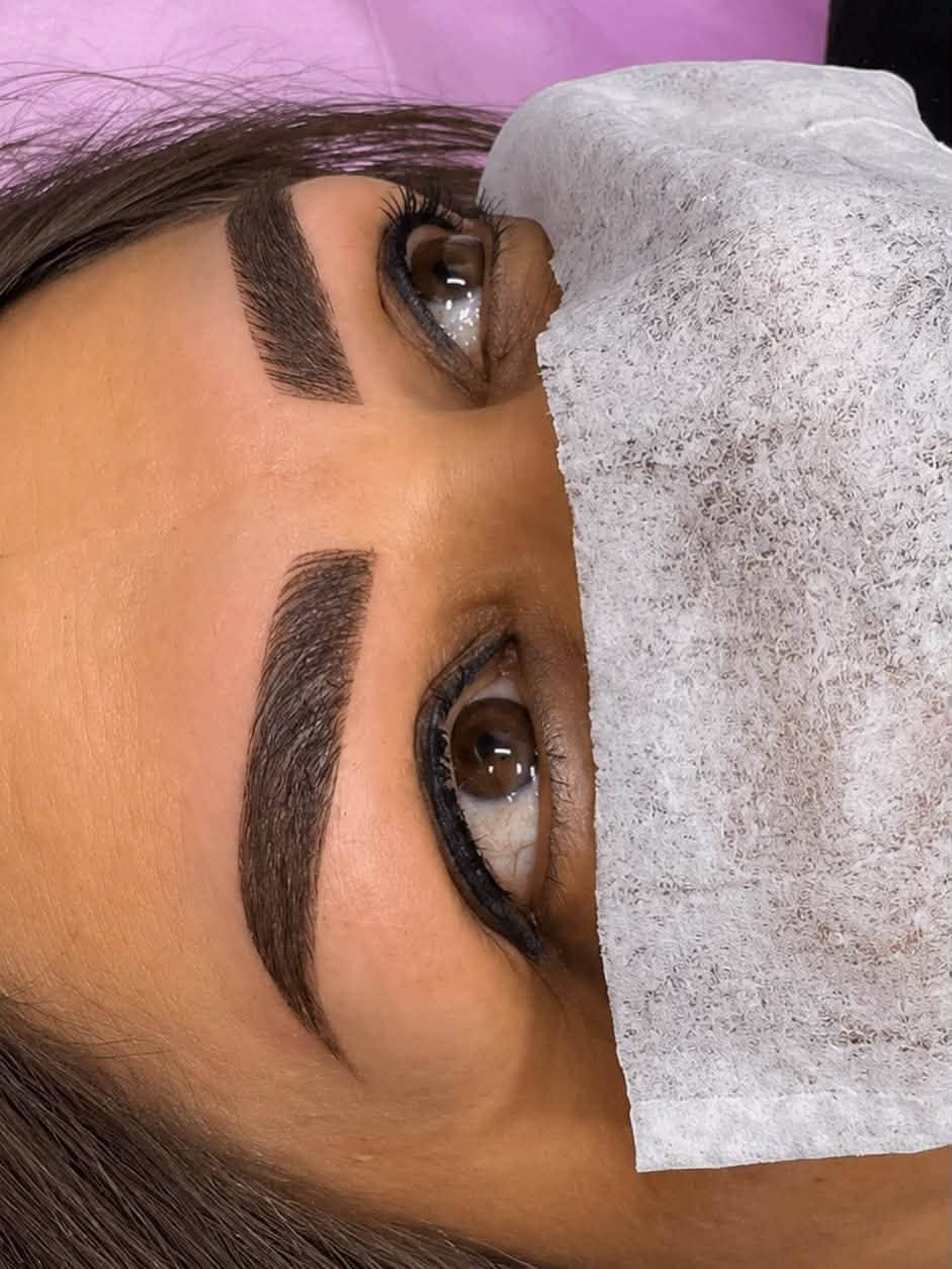 نبأ الشمري

صالون ديفا 🥰🥰

سماوه الغربي مقابل متنزه الورده 

***********

https://www.instagram.com/diva_saloon_h.smawa?igsh=dTEyYm1xc2lianJ0
