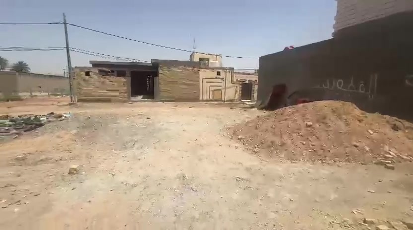 سلام عليكم. قطعه. 200متر. مدفونه. زراعي. سند 25. قرب. مستشفى جديد متوفر كهرباء وطني سحب. للاستفسار اتصال فقط. ع رقم. ***********
