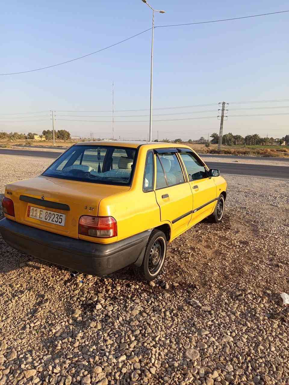 السلام عليكم للبيع سياره سايبه موديل 2013رقم بغداد سنويه لل27 مصفره هيئة وغرامات گير ومحرك خير من الله تخم تاير وسدر جدد مكان السياره بابل شوملي رقم الهاتف ***********
