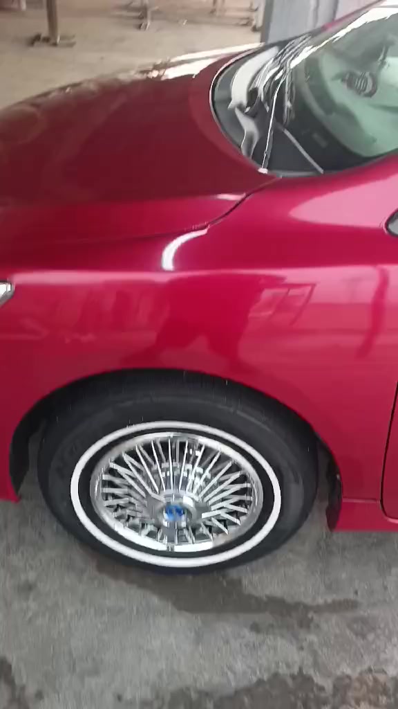 السلام عليكم للبيع كورلا ٢٠٠٩ امريكي محدث ١٣ تحديث اصلي مو تجاري رقم بغداد حادثه جاملغ امامي بدون اي داخل مصلح نفسه ومصبوغ وصابغين الباب وياه توحيد لون وبيه جراد قماره وبنيد وصندوك وشتغلتهن كلير والتصوير قبل الشغل موجود السعر ١١٢ وبيه مجال ***********  ***********
