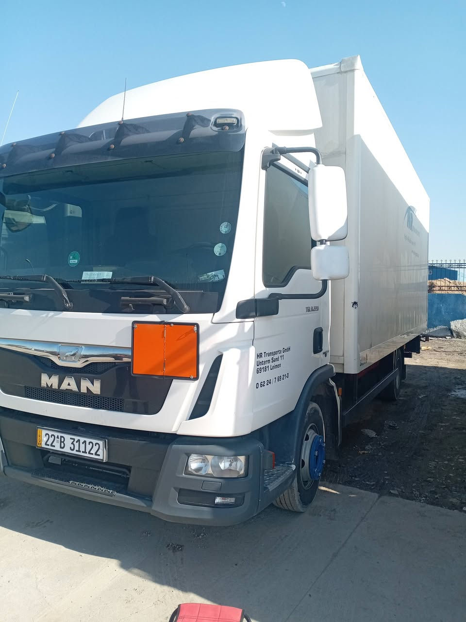 2016 فول مواصفات 
مكينة اربعة انجكتر
رقم أربيل جديد 
***********
***********
