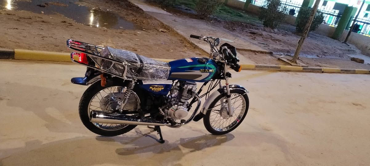 سلام عليكم
دراجه نامه شلامجه مديل ٢٢ مخزونه نضافه فول أوراق اصولي ٧ وكيلها نوار الباشا الدراجه كامله ماناقصه برغي كهربائيات كله شغاله مكاني ديوانية مركز ***********
