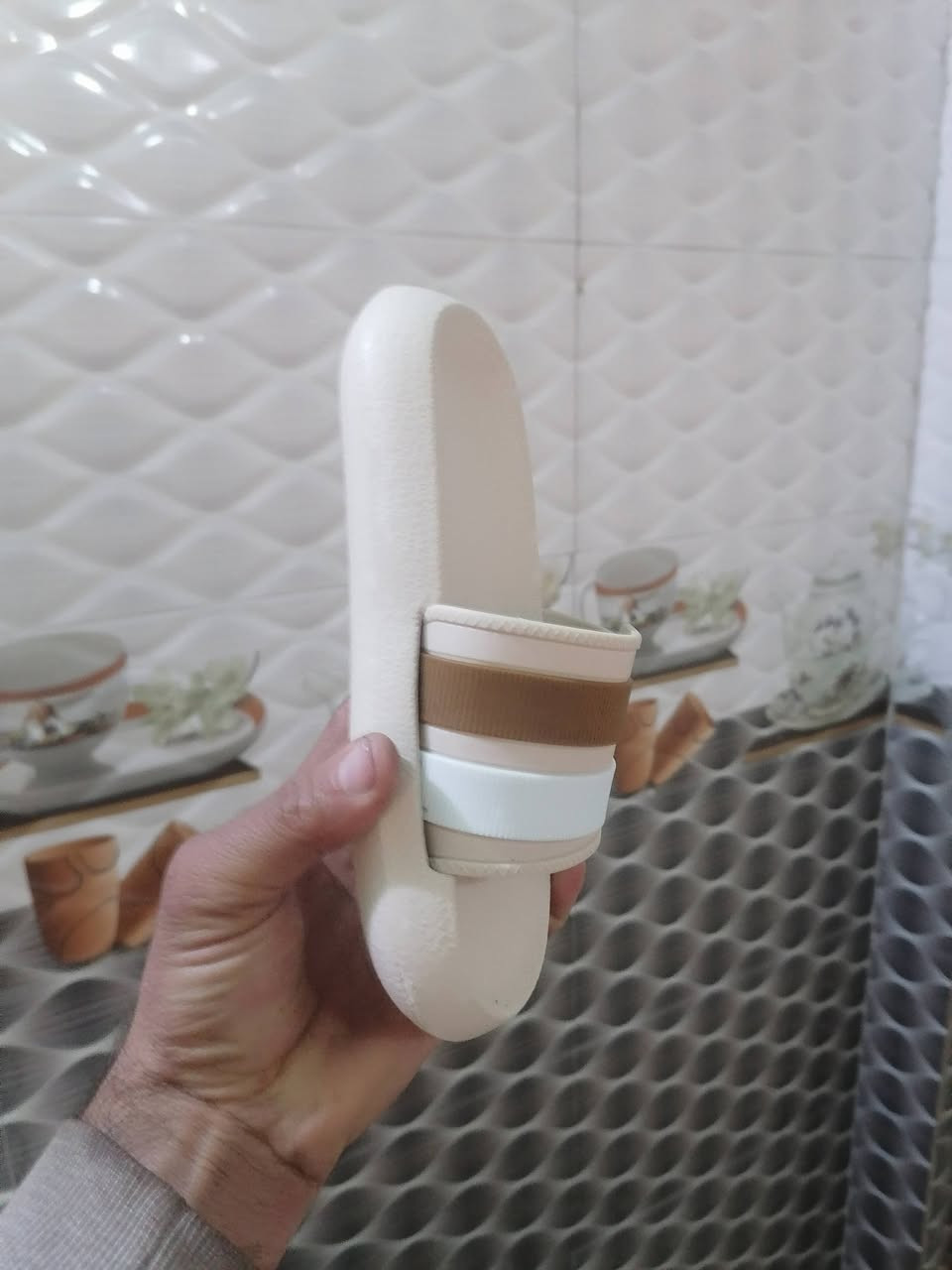 تخفيضات تخفيضات
انسائي 37 40

ولادي 30  35

بس 24 الف

*********** واتساب
