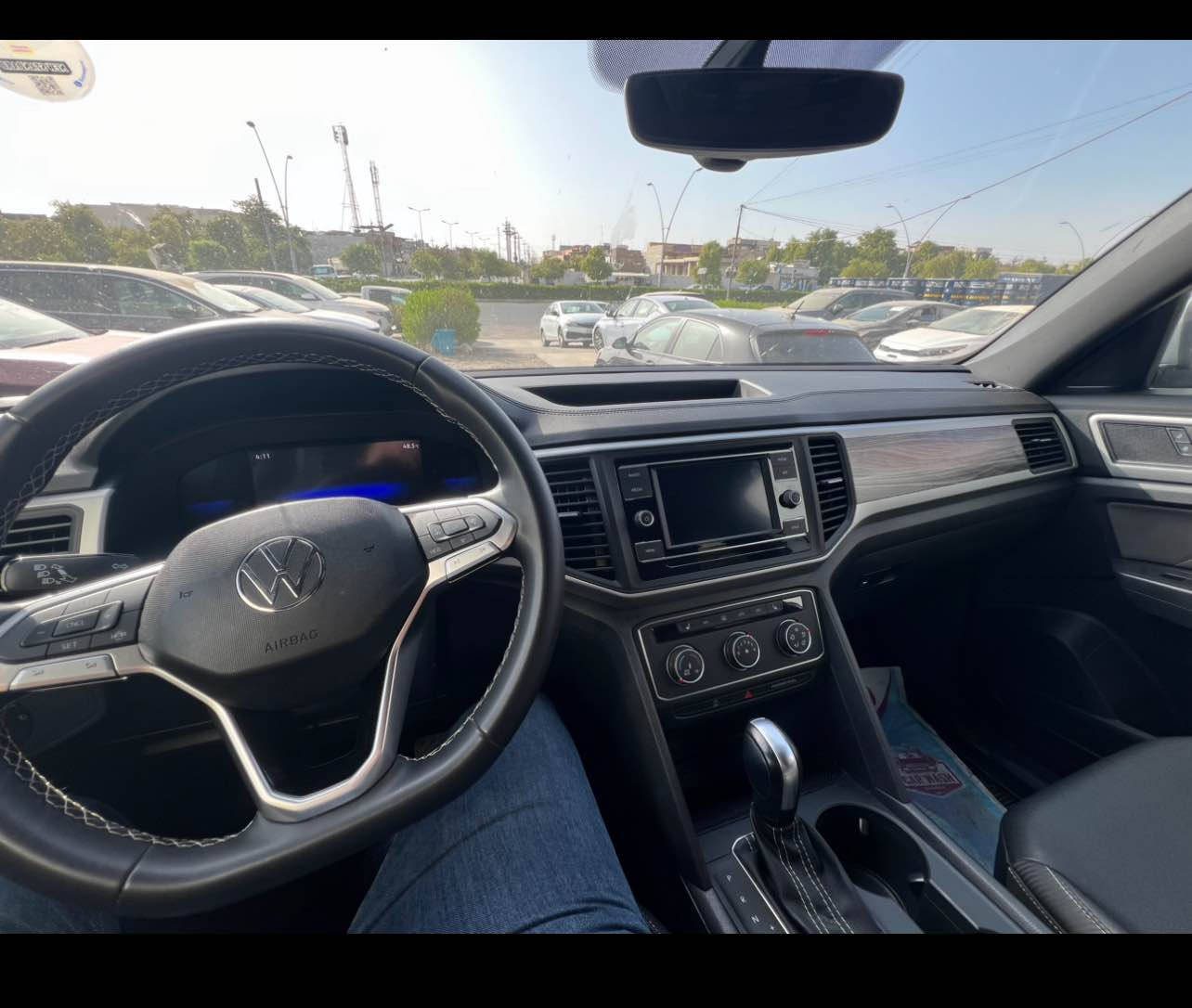 سلام عليكم 
بيع على شكل اقساط/تقسيط شهري 
فولكس واكن اطلس الماني 2023 رقم اربيل بدون سبغ فول مواصفات ما عدا الفتحة .
ماشية 35 الف ميل فقط
السعر الكلي خاص
مقدمة 170 ورق
قسط شهري 4
سيارة بدون سبغ رقم شاصي موجود 
سيارة رقم رقم اربيل جاهز  
مكان اربيل
واتساب ***********
*********** أربيل, العراق
