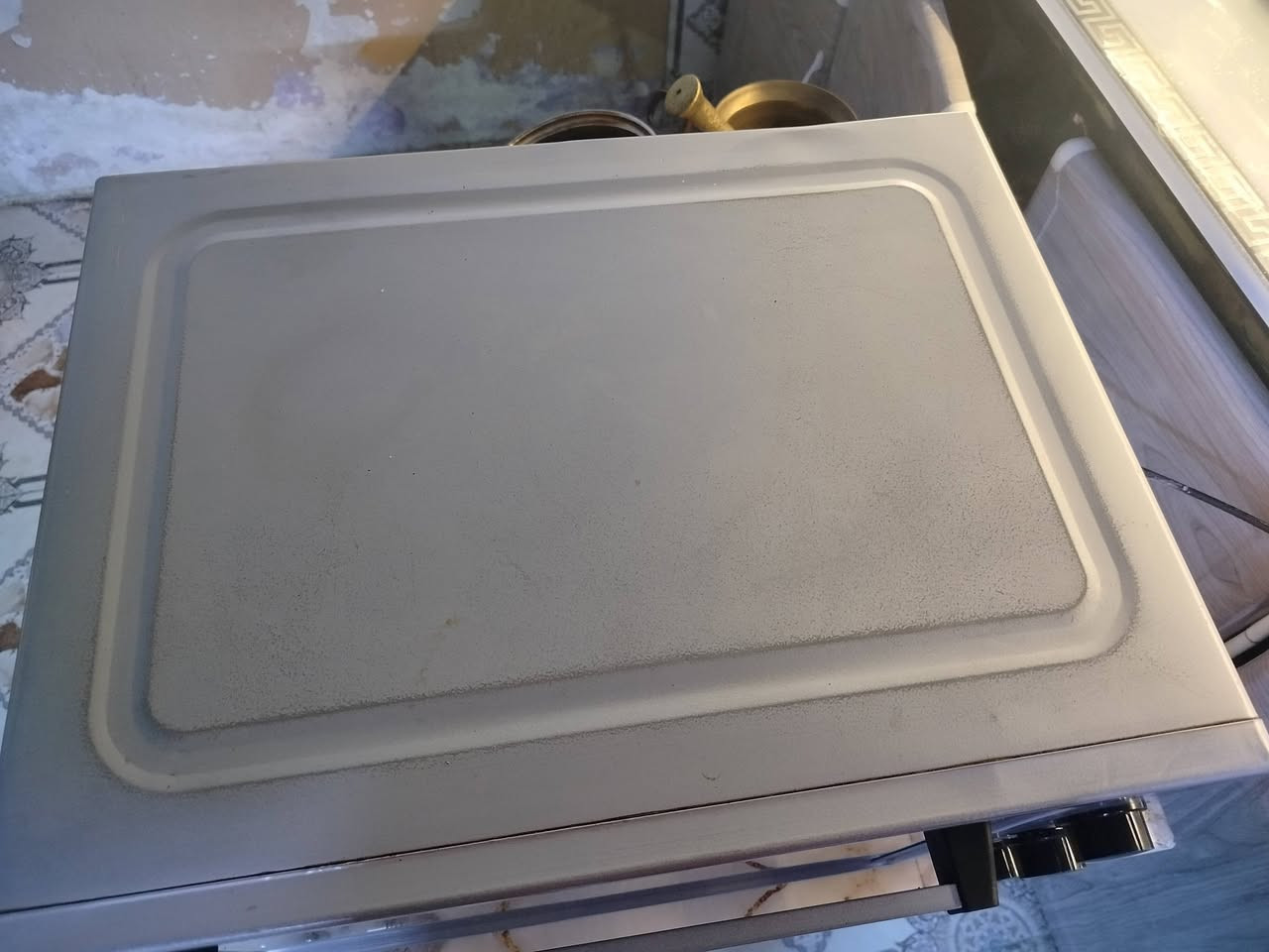 ***********اوڤن للبيع مستعمل اخو الجديد السعر ٤٠وبي مجال للتواصل
