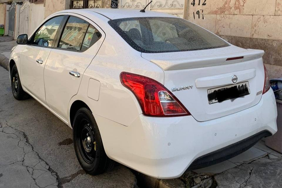 نیسان سەنی لاکشمیبای 2016
ڕەقەم و سەنەوی تازەیە 
هیچ مەسرەفێکی تێدا نییە 
سەیارەکە بێ بۆیاخە 
جەمپەکی زۆر خەفیفی پشتی هەیە بەبی ناوەوە
دوو بست کارتی هەیە
ماباقی هەموو گیانی بەشەرت 

سعر: لە کۆمێنت داوای بکە ڕاستەوخۆ بۆت دێت 🤖 

گێڕ و مەکینەی بەشەرت 
هیچ کێشەیەکی تێدا نییە 

ژمارەی مۆبایل 
***********
وەتسئاپ
