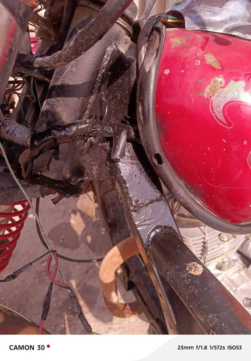 السلام عليكم وعليكم السلام بيع الستوته هي السعر10000000


**إذا كنت صاحب هذا الإعلان وتريد حذفه لأي سبب، رجاءا أرسل رسالة إلى الدعم الفني**