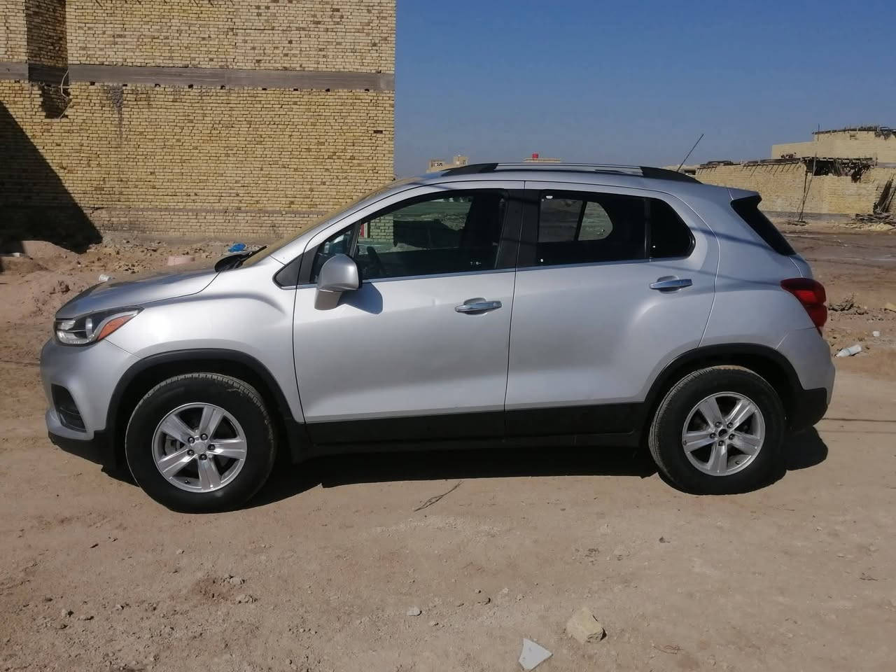 السلام عليكم سياره تراكس شفر للبيع موديل2017 رقم اربيل سياره جديده وحلوه
او مراوس


**إذا كنت صاحب هذا الإعلان وتريد حذفه لأي سبب، رجاءا أرسل رسالة إلى الدعم الفني**