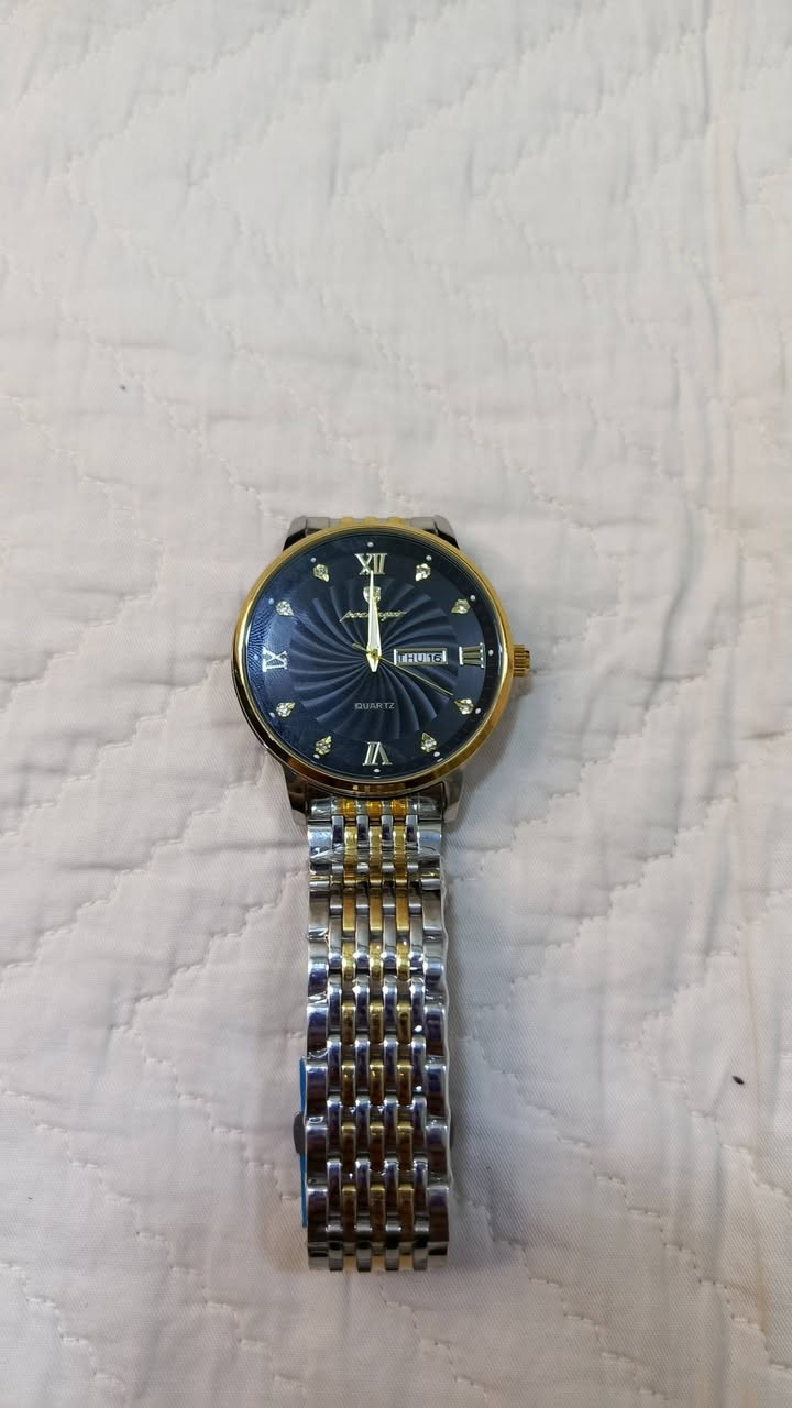 اي قطعه تردون سكرين وعله الواتساب او عله الخاص ***********
