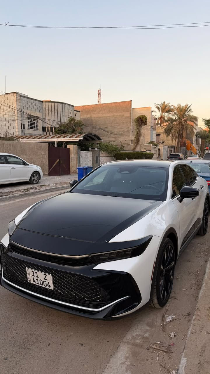 كراون هايبرد ماكس بلاتينيوم ٢٠٢٤ مرقم بغداد فول بانوراما جام واوتو بارك جلد تبريد وتدفئة رادارات جانبيه وامامي و محافظه ع مسار بيها صبغ بنيد وحاملغ ايرباك ستيرن موجوده بشارع فلسطين

‭0770 007 2018‬
