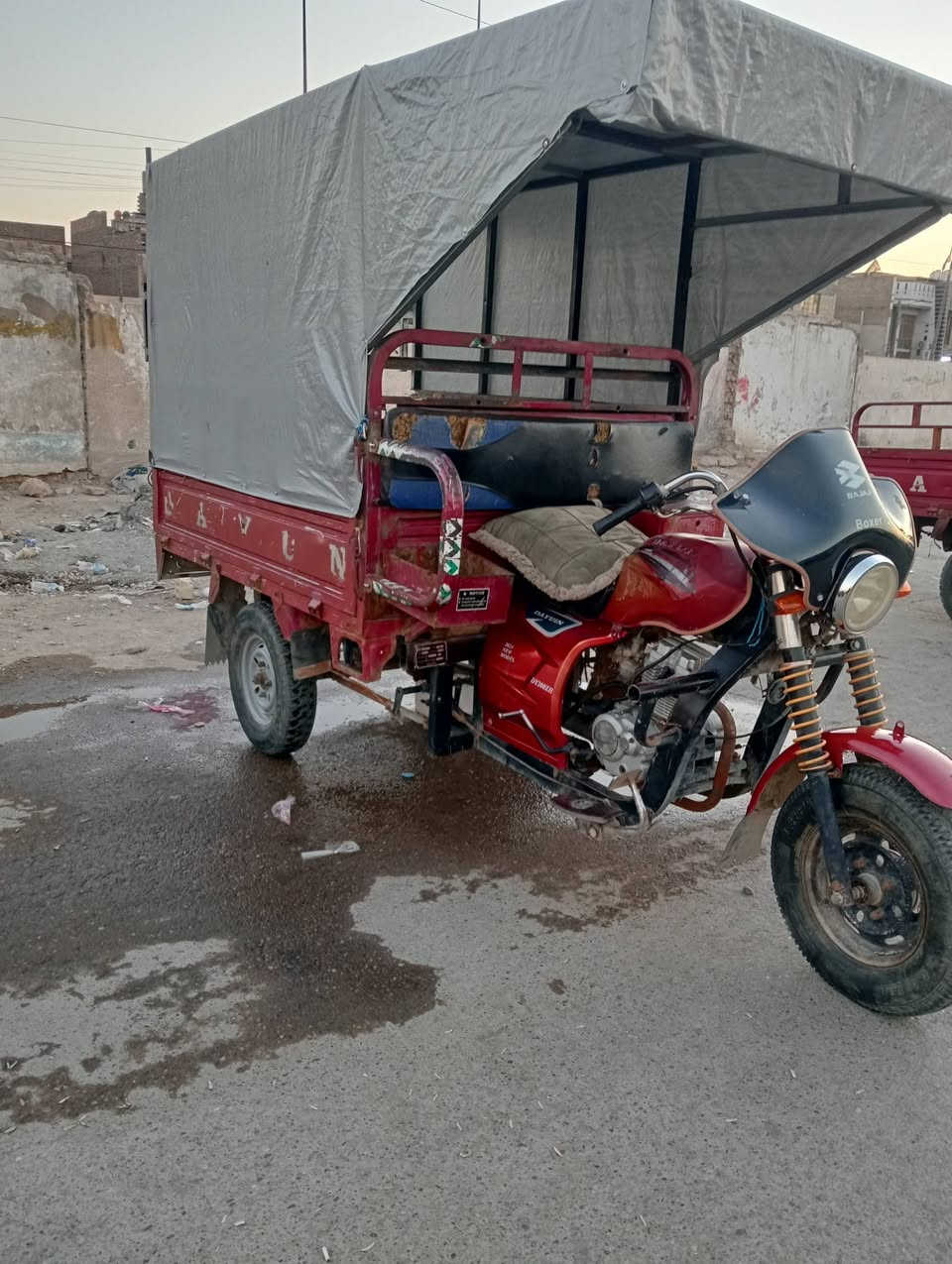 دايوان مديل 18اوراق اصليه سعر 900 مكاني بغداد الرشاد ***********
