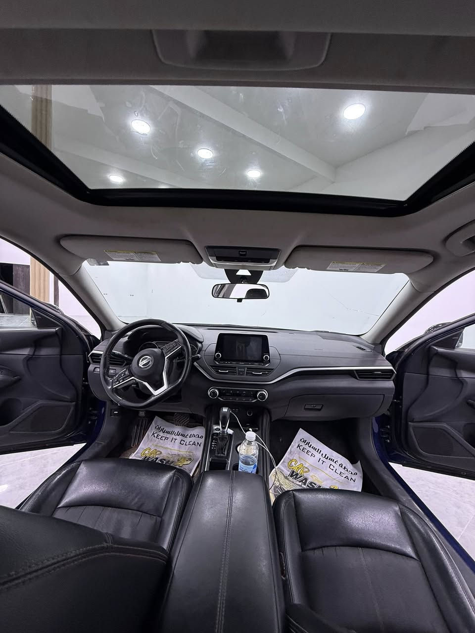 السلام عليكم
نيسان التما SR فول مواصفات

الموديل2019 
ماشيه 73000 ميل 
محرك 2.5

🏁فتحه سقف

🏁كشنات جلد

🏁كشنات كهرباء

🏁كشنات تدفئه

🏁رادار جانبي نقطه عمياء

🏁تحديد مسار

🏁مثبت سرعه
بصمه وبصمه ابواب
تشغيل عن بـعد 
لايت ليد وزينون بلادي
شاشه apple car play

وبعد مواصفات 

بدون ايرباك بدون دواخل 

حادث السياره بلصور بنيد مصبوغ

جاملغات بارد بيهن

مكان السياره عامريه بغداد 

السعر 140 وبيه مجال للطيبين 

***********:متواجد واتساب
