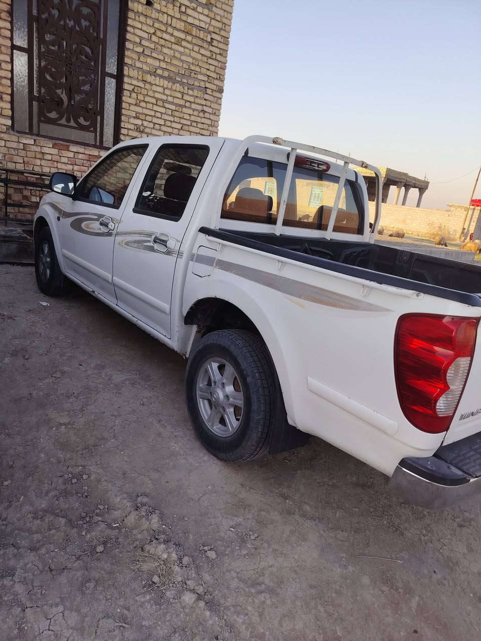 كريت للبيع مويل 13 رقم ميسان جاهزه من كلشي كير مكينه شرط تبريد شغال رقم نكليزي. السعر 65 وبيه. مجال
*********** المكان سماوه.
