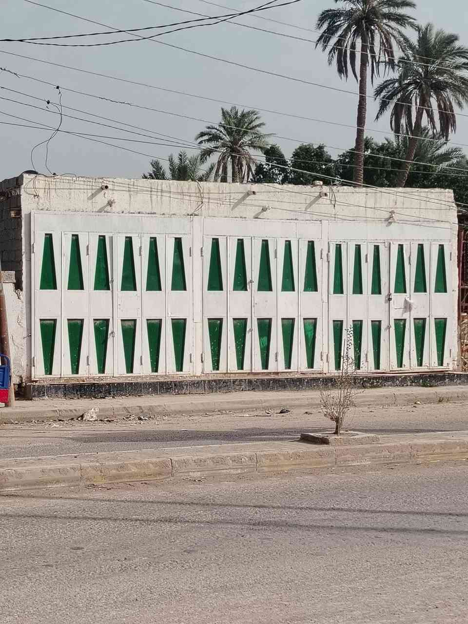 بيبان محلات دفتري للبيع
العدد ٣
للاستفسار ***********
