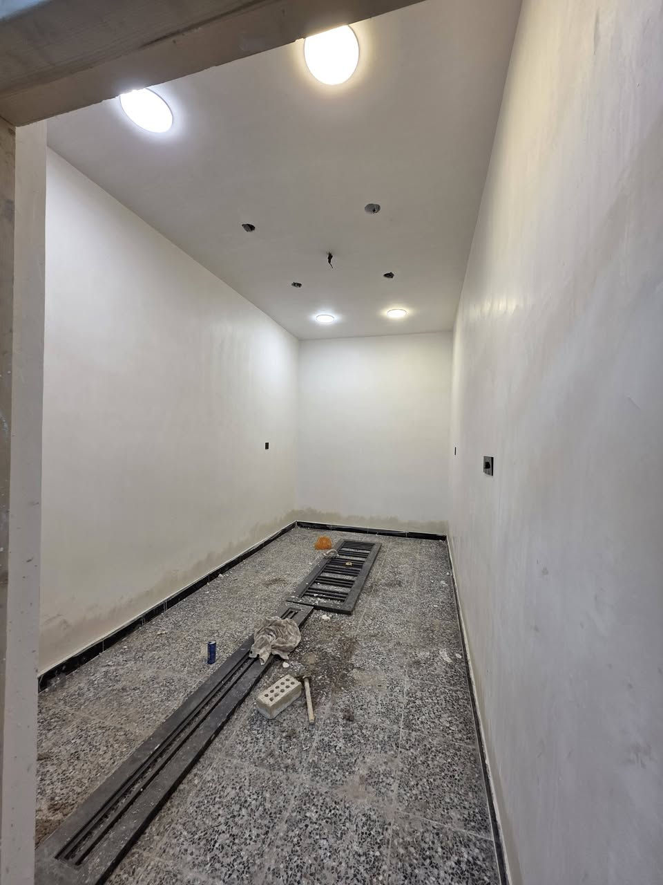 لباخ جص بياض  من رخصت الكروب ***********
