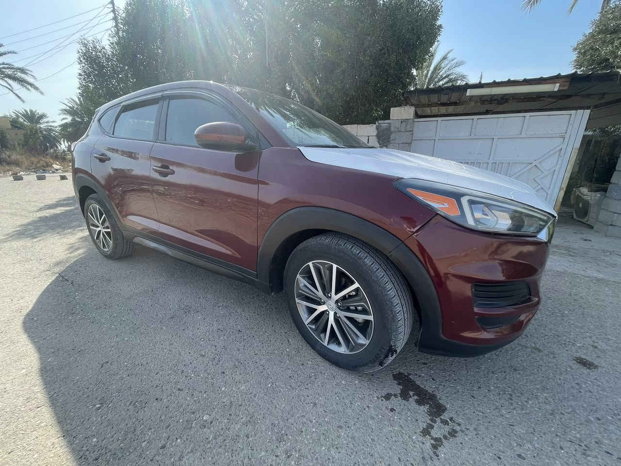 السلام عليكم
توسان موديل 2019 امريكي السياره جاهزه من كل النواحي مكينه كير تبريد تخم تاير صدر حداديه كل جاهز رقم بغداد الجديد وسنويه جديده بيه صبغ قطعه فقط الباقي كفاله عامه السياره مال جناي الف ما ذب عليه السعر152وبيه مجال الشراي 

***********متوفر وتساب
