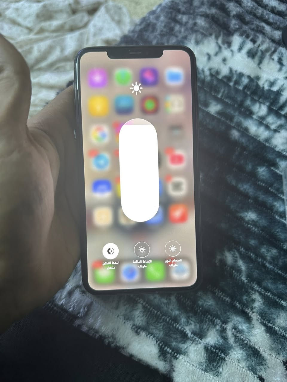 📍ايفون 11 برو ماكس 
ذاكره 256
🔋بطاريه 79
نموذج m جهاز بلادي ومابدل بي اي شي وكله شغال طبيعي
السعر 350 وبي مجال قليل مكاني بغداد مدينه الصدر
***********
