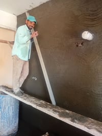 عادل المصري اسمنت .لبخ درجه اولى بغداد الجديده٠٧٧٧٦٨٦٠٣٨٥