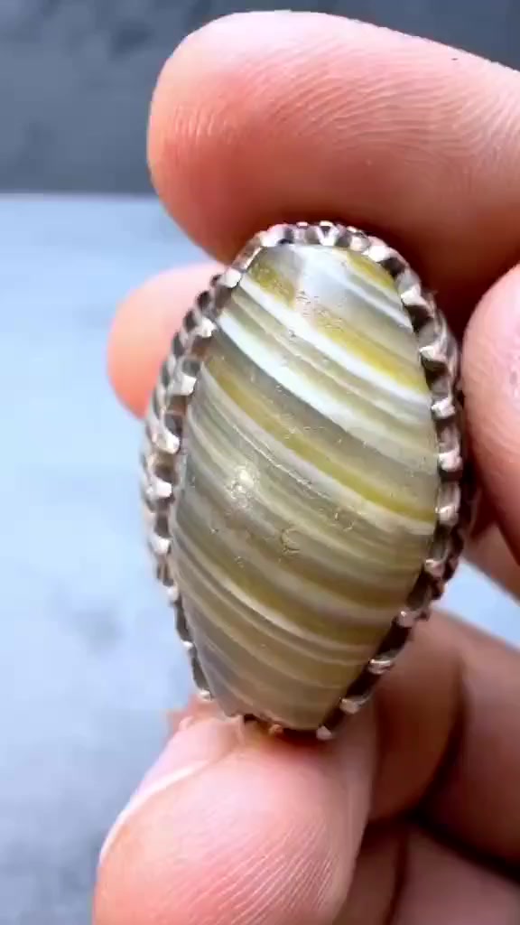 جزع يماني قديم صياغه جوكي


**إذا كنت صاحب هذا الإعلان وتريد حذفه لأي سبب، رجاءا أرسل رسالة إلى الدعم الفني**