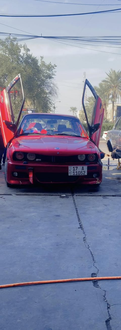 الله مصلي ع محمد وال محمد 
سلام عليكم. 
سياره زعره موديل 90
كير مكينه كفاله 
صدره 90/100
رقمه دولي 
السنويه ال 30 
جام كله شغل 
سنتر الوك جديد 
سستم صوت يخبل 
مكينه 6 مسكر 
اكسن كفاله 
تخم تاير لوك 
كلج البارحه شديته اله 
مكان السياره بغداد جامع النداء 
هذه رقمي ***********
سعره 58 وبيه مجال شي قليل
