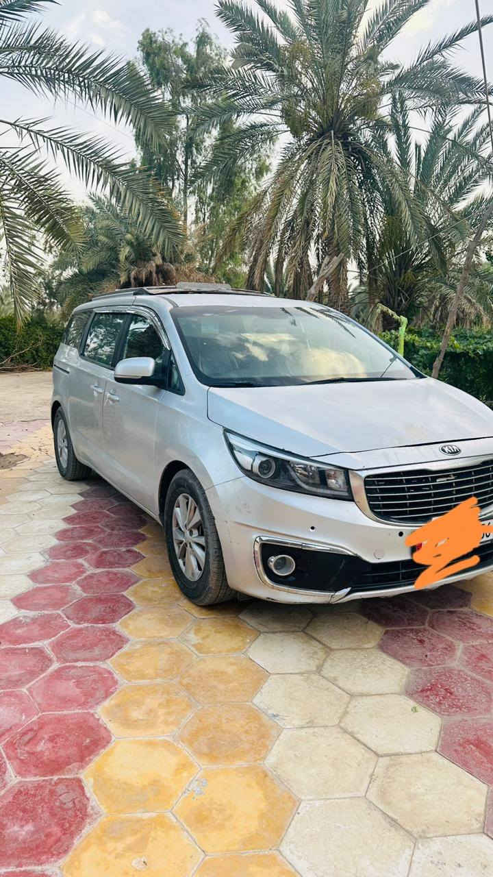 السلام عليكم
سيدونا موديل ١٦اجره رقم اربيل خط وبحث مصفرات 
فول فول بدون دواخل البوب ليبل واحد 
محرك وگير كفاله ما ممدود عليهن سبانه
بيه قطعه وحده
سعرها ١٧٥
. مكاني صلاح الدين /الشرقاط 
***********
***********
