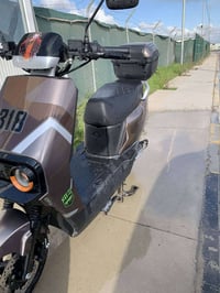 ماطور 318نضافه فول شرط الفحص البطاريات  بصمه وسويج  السعر 600وبي مجال ...