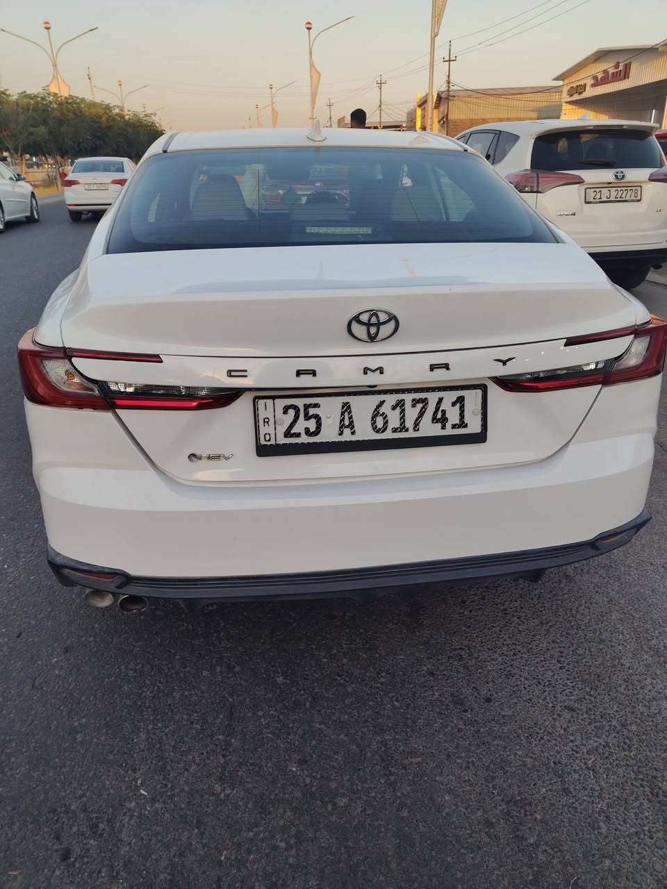السلام عليكم
كامري موديل 2025
وارد امريكي 
ماشيه 3000
موصفات sa
والحادث موضح بل صوره صندوك وجامرلغ بي صبغ 
بجم كبس وبدون ارباك
السعر 240 وبيها مجال
رقم كركوك وبسمي 
***********
