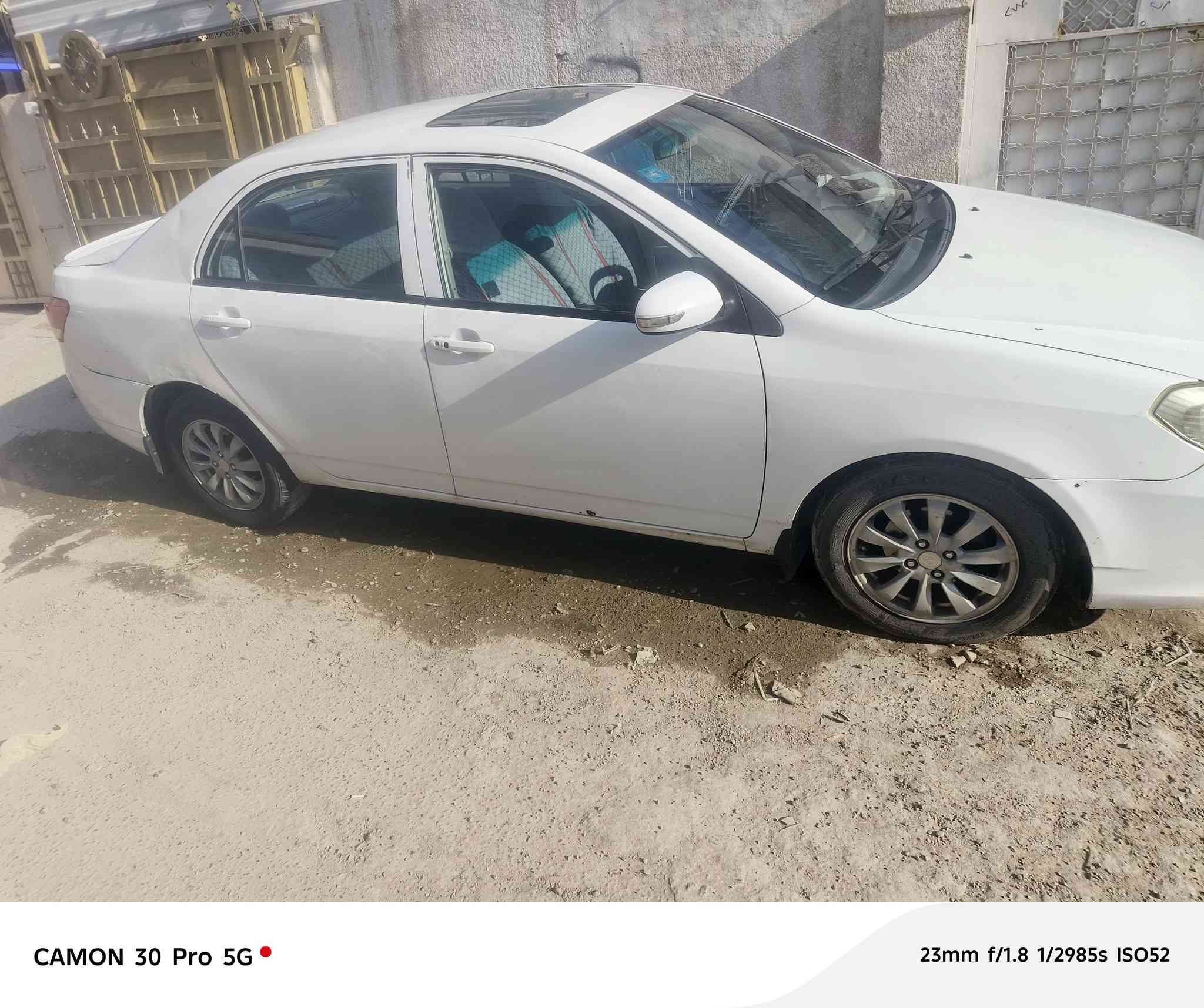 السلام عليكم بي وايدي موديل13 الكير والمكينه خير من الله صدر ٥٠بل ميه رقم جديد هزه جديده بسمي سنويه لل 29امداور ثاني يوم السعر 53 وبيهه  مجال للشراي العنوان بغداد الاستفسار هذا رقمي ***********
