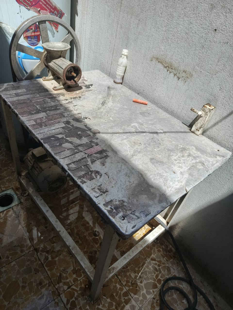مكلف بنشر... ثرامه شغاله وبدون نقص 125.جامخانه طول مترين عرض متر مع الميز ماله 80الف. جانب الايمن حي التنك قرب دائرة المرور. الاتصال مع صاحب الغراض موجود الساعه 9 مسا. ‏‪***********‬‏
