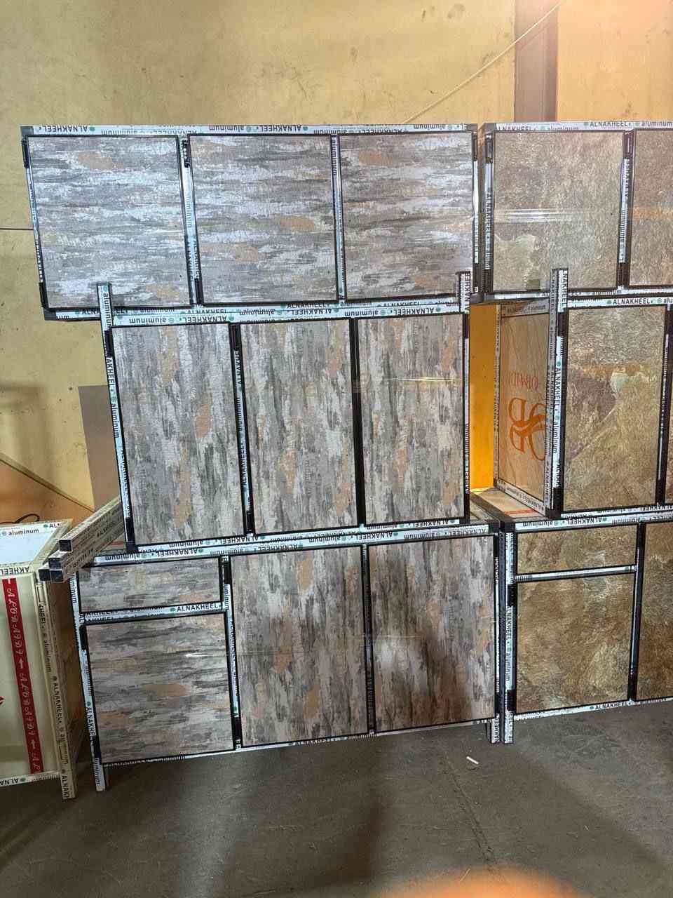 كاونتر الالمينوم تفصال متر ونص ارضي وملحق و السنك متر وعشرين مرمر 

جاهزات حاليا  ..... 

السعر 240 الف


**إذا كنت صاحب هذا الإعلان وتريد حذفه لأي سبب، رجاءا أرسل رسالة إلى الدعم الفني**