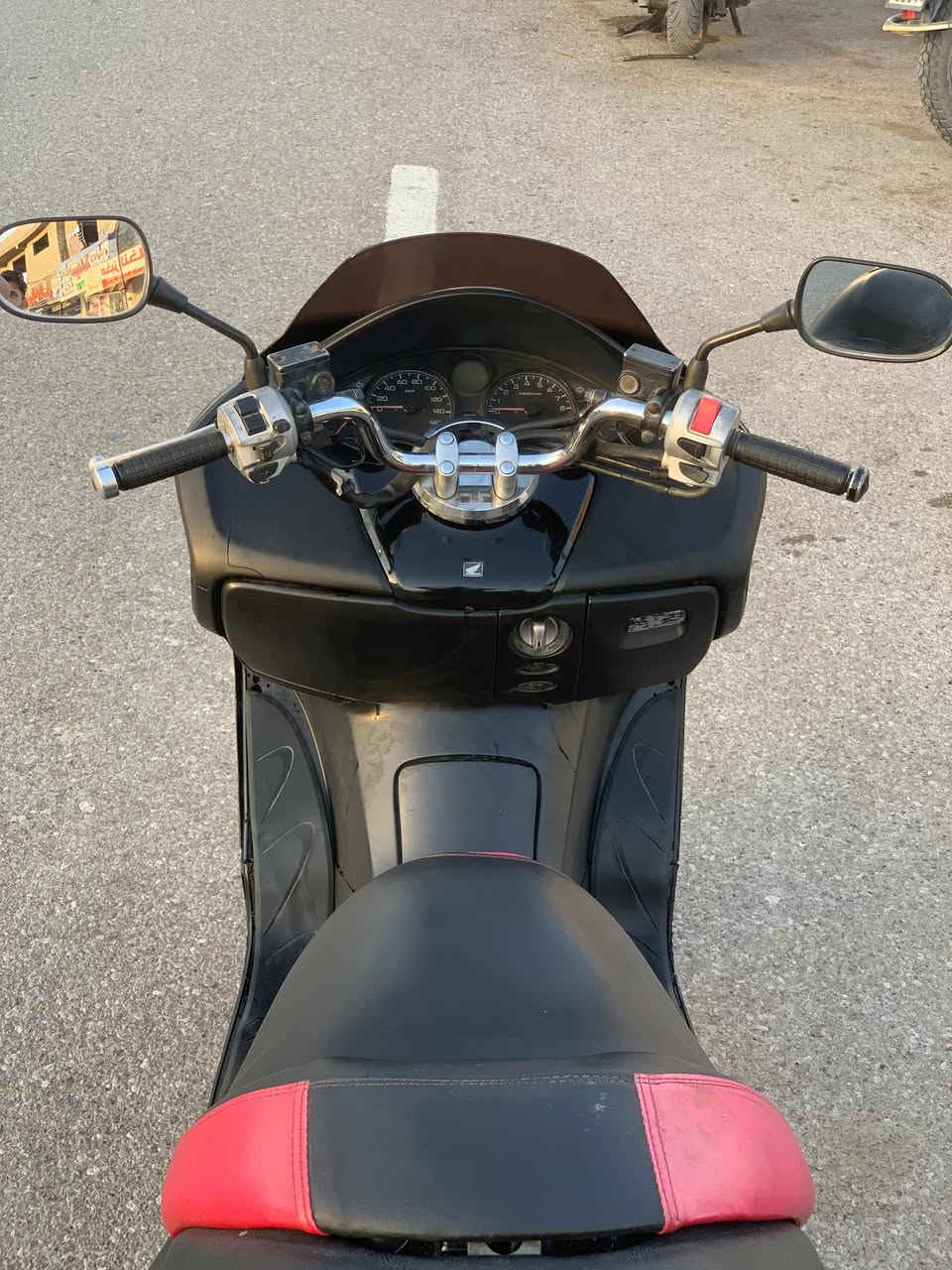 سلام عليكم فورزه 08 مكفوله كفالها عامه دراجه شلعه ومعدل لايت زنون ABS سعرها 750 وبيها مجال مكاني تقاطع القدس ***********
