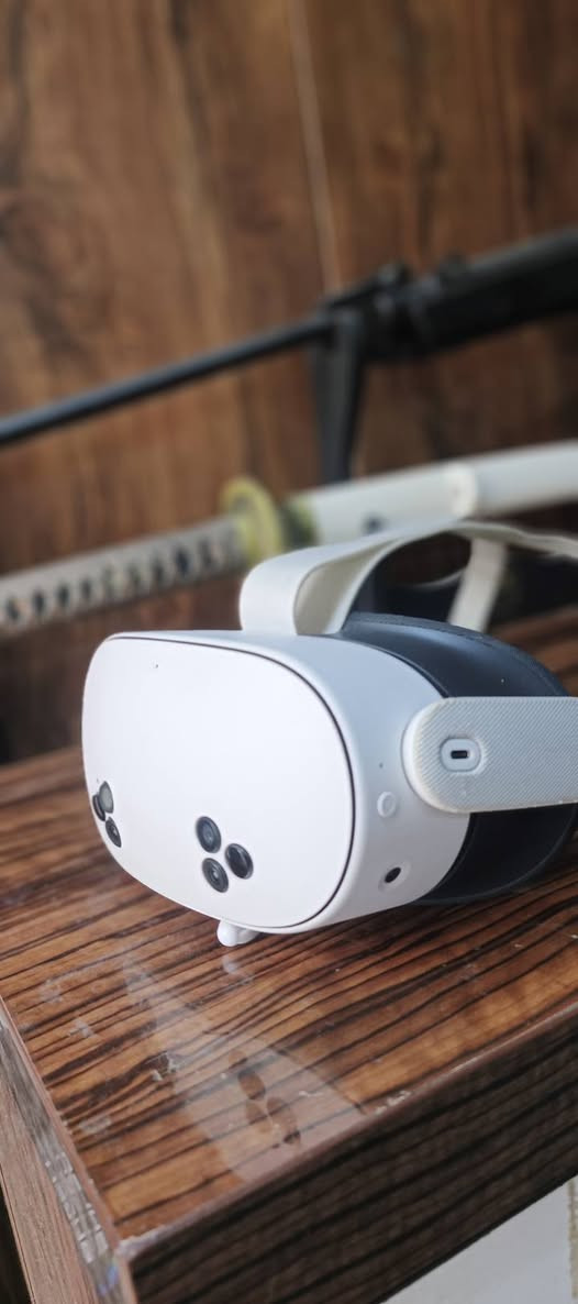 السلام عليك ميتا كويست3 اس استعمال 3 اشهر +22 لعبة
+برامج مثل الواتساب و الانستة واليوتيوب و اكس بوكس و
استيم السعر 350الف او بيهة مجال مكاني بغداد مدينة الصدر الورفلي رقم الهاتف ***********
