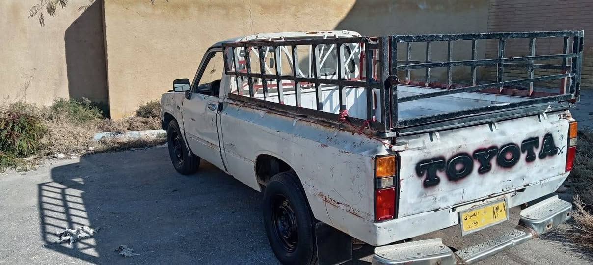 السلام عليكم البيع تيوته موديل 1985 محرك وكير اصلي ضمان  شركه المكان النجف المشخاب اي استفسار ***********
