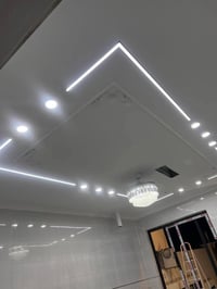 خلفة ديكورات وصباغ متفرغ اشتغل جميع انواع الديكورات صبغ جبس بورد سحبات...