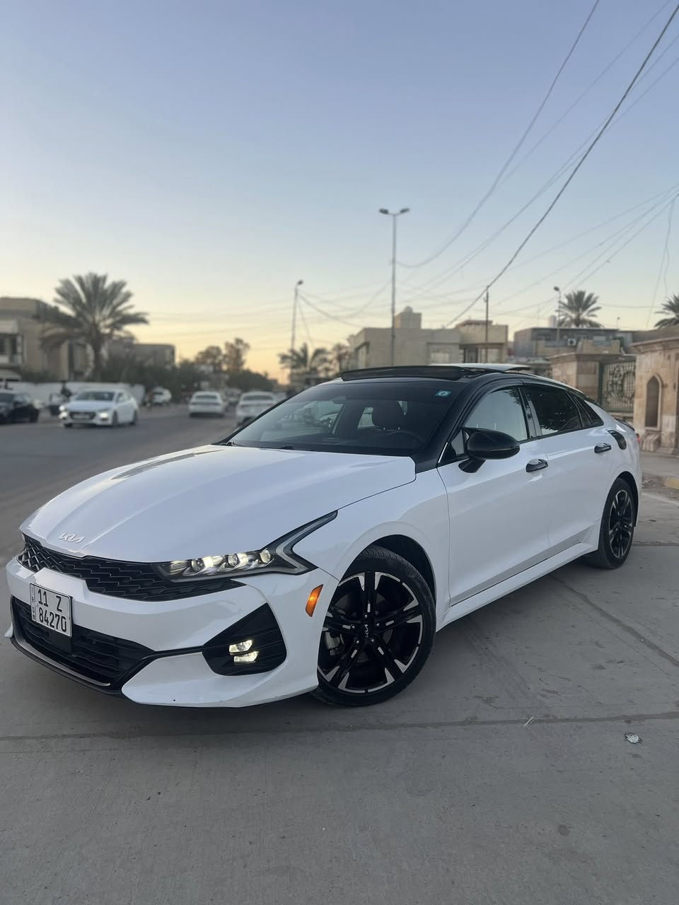 K5 gt line 2024
وارد امريكي لون ابيض 
العداد 32 الف كيلو 
محرك 1.6 تيربو
-بانوراما 
-بصمه تشغيل + بصمة ابواب 
-شحن لاسلكي
-كشن كهرباء
-فول تحكم ستيرن
-تدفئة كشنات 
-رادار امامي + خلفي 
-سايد بريك بصمه
وباقي الواصفات المعروفة
✅حادثها خلفي بدون دواخل بدون ايرباك
✅ بيها تبديل جنطه وجاملغ خلفي بارد وجاملغ امامي بارد بسيط جهة سايق وصور الحادث موضحه بالمنشور 
رقم الشاصي : 5XXG64J2XRG257134
رقم بغداد الجديد بأسمي
مكان السيارة بغداد _ العامرية
السعر المطلوب 217 وبيها مجال 
               تفاصيل اكثر الاتصال : ***********
