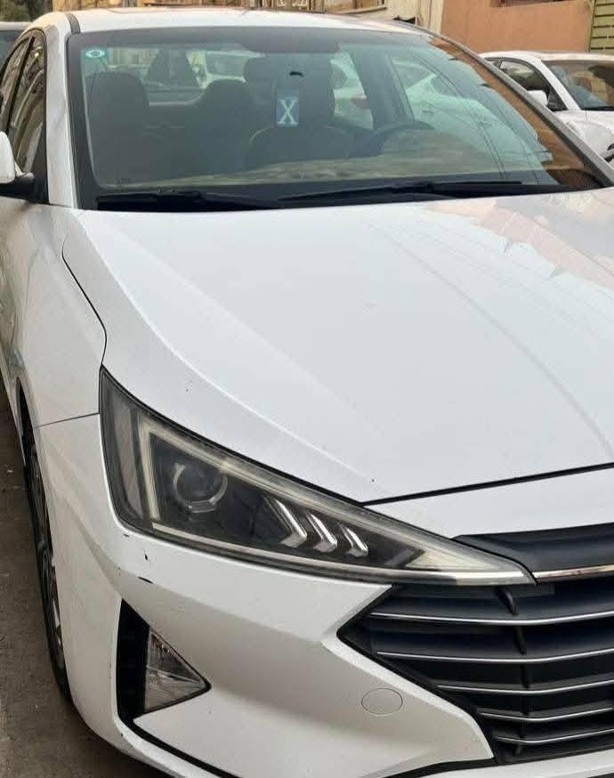 النترا 2019 خليجي وكفاله عامه سياره عزيزي انت تريدها راسلني بالخاص ومن اجاوبك لاتسالني ع غير سياره لان من تنزل سياره قبلها مبيوعه فأن اريد بس لي يشتري يتواصل وياي يختصر عليه وقت واختصر عليه وقت 

سياره فول كفاله من كلشي سعرها الكلي 160 

للتواصل و الاستفسار  ‏‪0786 745 0222‬‏
