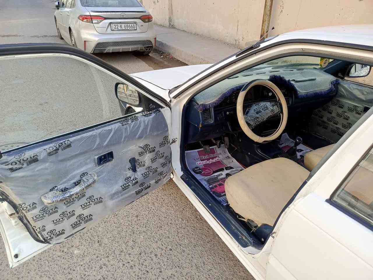 السلام عليكم
كورلا موديل 1990
يسره بلاد
كهربائيات كلها شغاله
صدر امامي خلفي جديد
تخم تاير
رقم بغداد بسمي
هزه وسنوية جديده
كير عادي
***********
