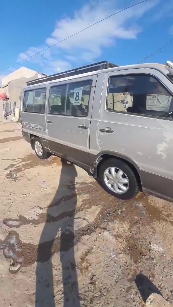 سياره ستانا للبيع موديل 97 رقم انجليزي***********

