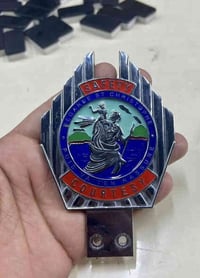 باج مجنح • تك سهم برتقالي • فحص ١٠٠٪