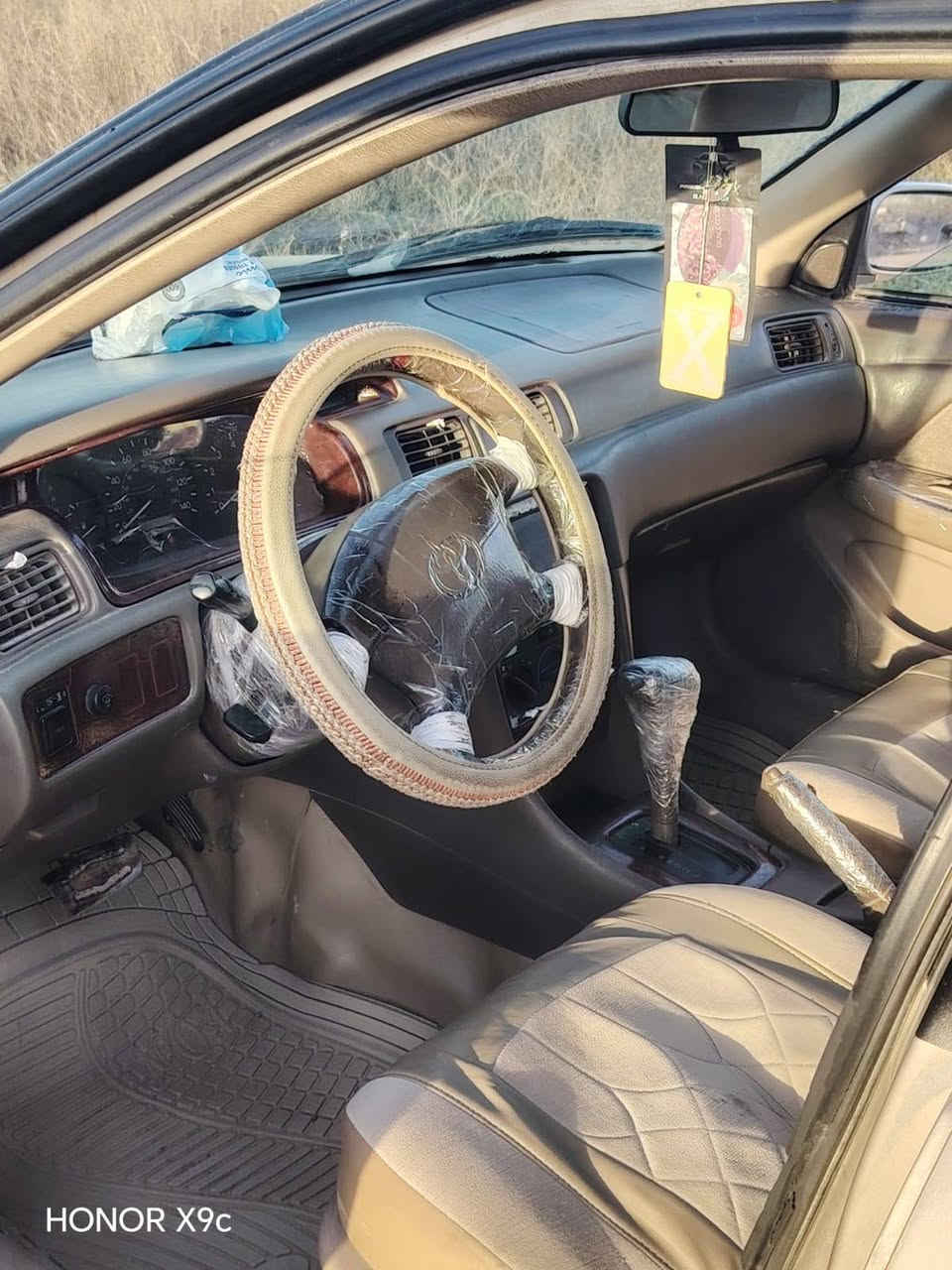 مساء الخير
مكلف بالنشر 
كامري موديل 2000
صبغ جمالية 
تحويل مباشر
السعر 65 بيها مجال ‏‪***********‬‏
مكان النصر والسلام

