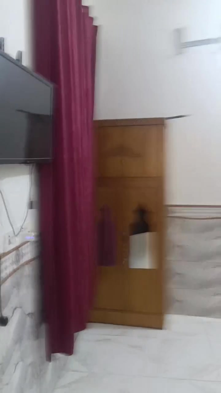 سلام عليكم تفاصيل البيت كامله بتصوير مكان نادر ثاني بشارع ابو سجاد ***********
