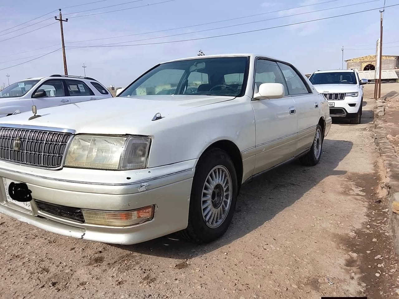 مراوس حتى لو اجمل شي بسيط بادوات
راس الثور ادوات كصه جنطه 

شاشه كامره كير محرك حداده تخم تاير 

سياره جاهزه شراي او مراوس 
سعر ٣٥

سياره جاهزه

***********
