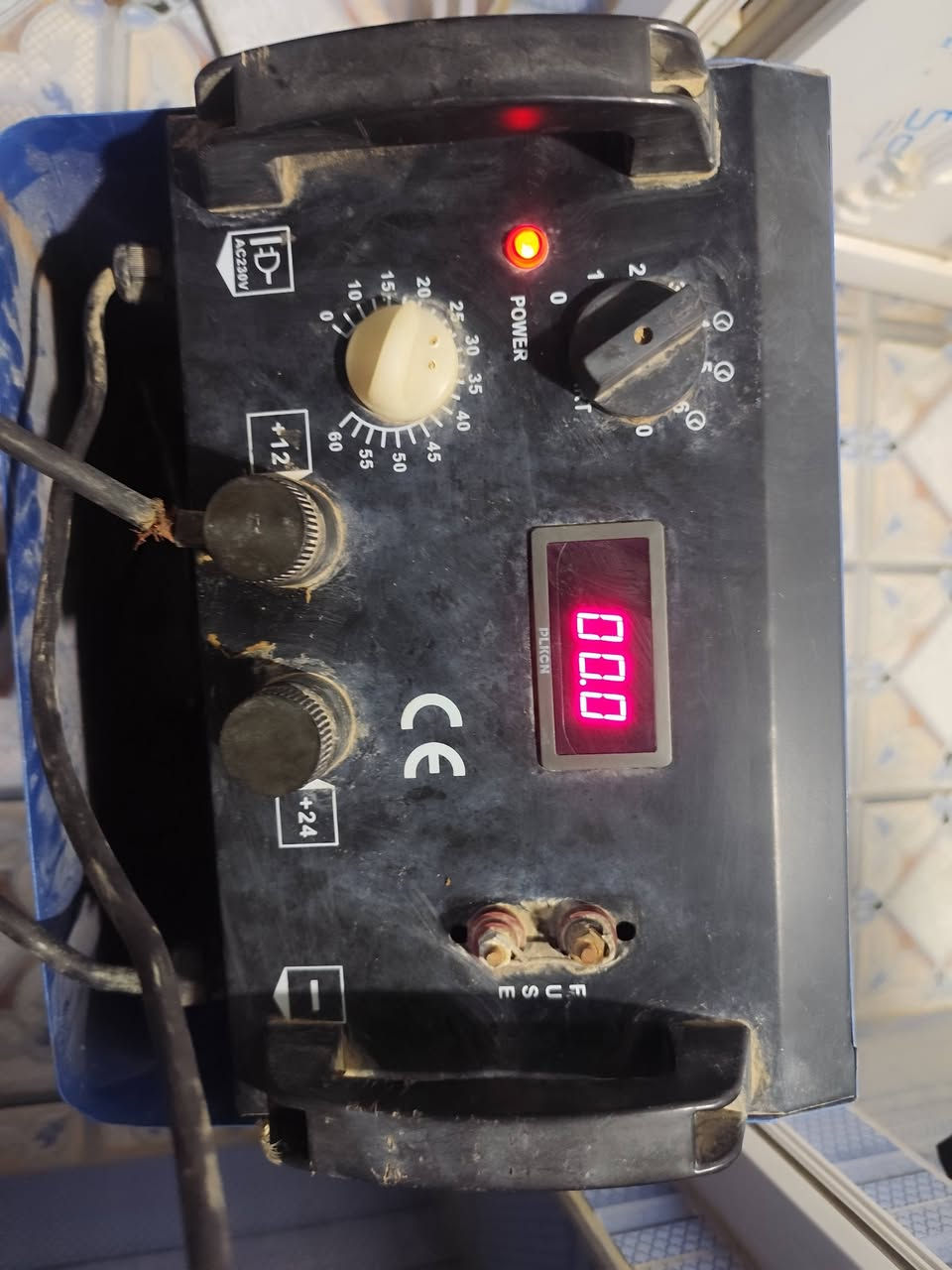 متوفر شاحنة باتريات للبيع
***********
