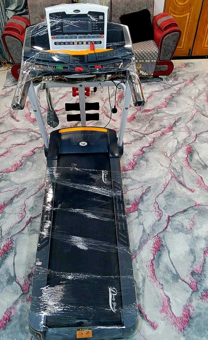 جهاز جري نضيف جدا واستخدام قليل
جهاز بي دقات قلب
 سعرات حرارية
 جبلي هزاز مكسر للشحوم البطن
   دمبلصات
 شناو بطن
متعدد السرعات
يتحمل أوزان ثقيلة
ماخذينه بمليون ونص 
اريده  900 الف وبي مجال 
جديد كلش سبب البيع مكان ماعندي


**إذا كنت صاحب هذا الإعلان وتريد حذفه لأي سبب، رجاءا أرسل رسالة إلى الدعم الفني**