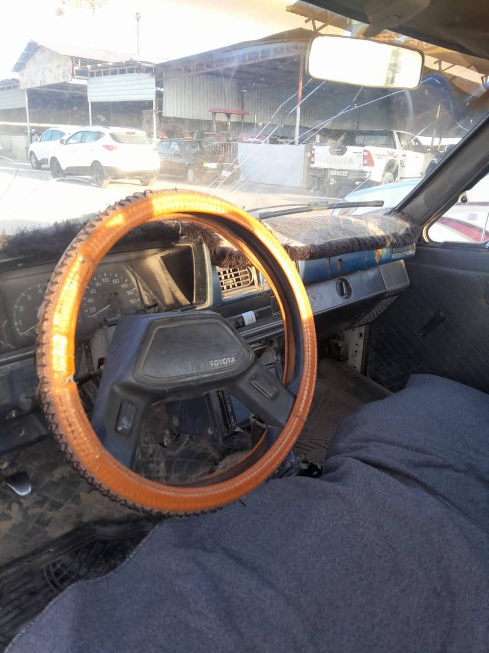 بيكم للبيع موديل 88 محرك كورسيدة نضيف مكانو برطلة بي كاربون
مكلف بل نشر 
رقم صاحبها ***********
