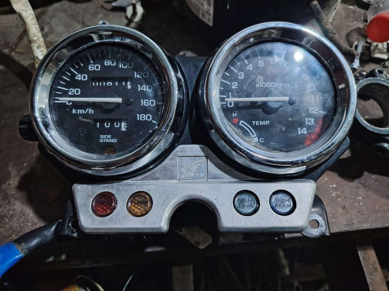 السلام عليكم غراض سيبي فور جيل اول كيجات جدد وفافونه ودبل مكاني بغداد التاجي 
سعر الكيجات/40
سعر الدبل/10
سعر الفافونه/25
رقمي***********
